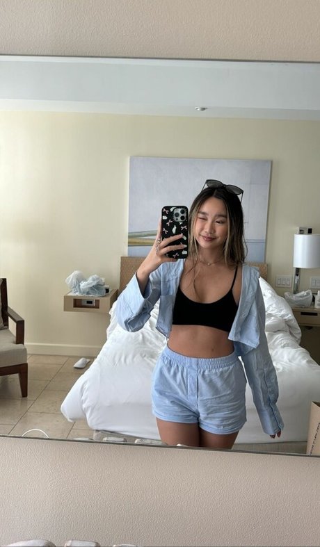 Lisabby erotic pornstar photo