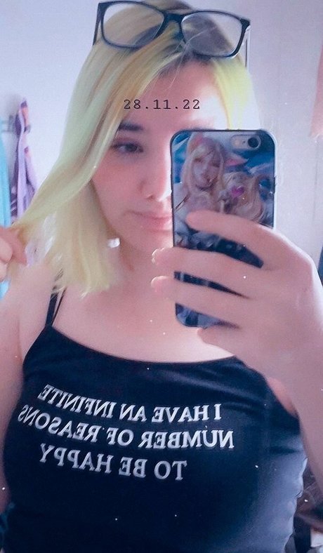 Alice Ainashel porn model pics