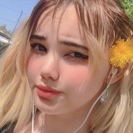 Alice Ainashel sex model img