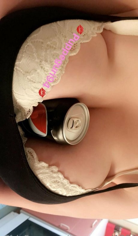 puppeguri1994 model free photo