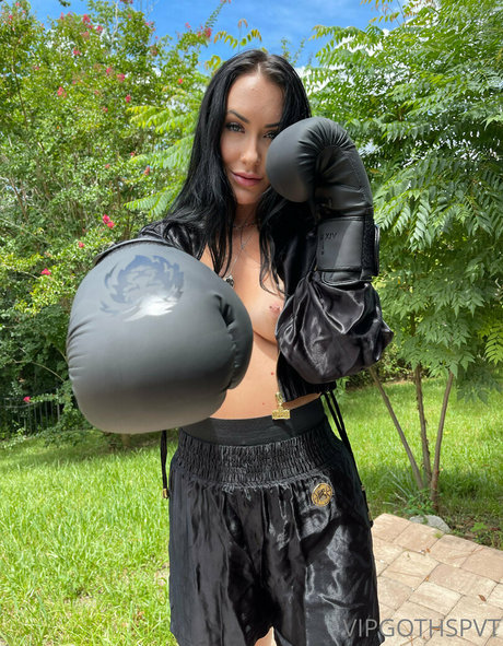 anastasiagoth top model archive