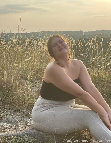 rubypeachfree star perfect photo