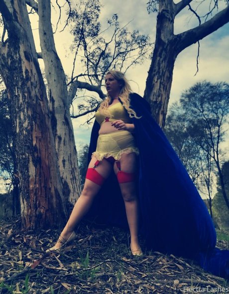 electralashes nude pornstar galleries