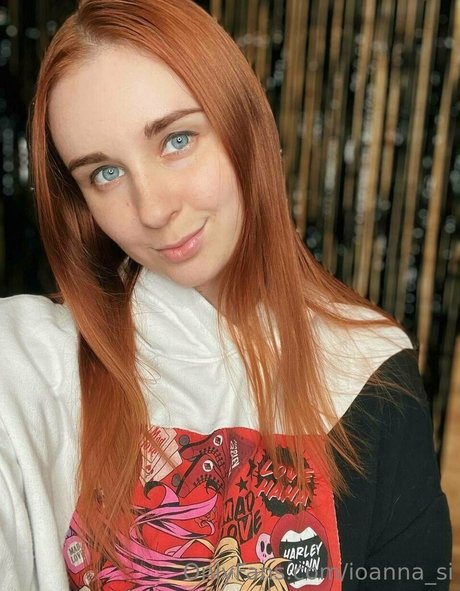 ioanna si xxx star photo