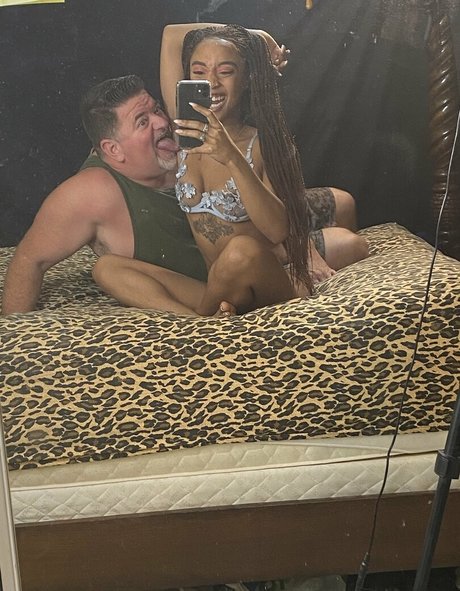 imenacarlisle star art pictures