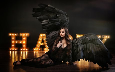 JayBie nice actress photos