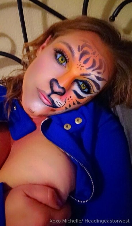 headingeastorwest model exclusive galleries