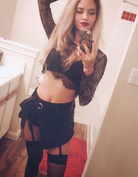 Trickywi pornstar free picture