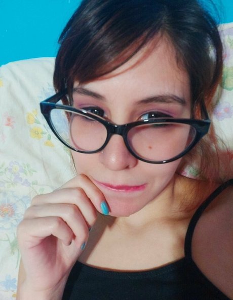 zzwei7 exclusive star galleries