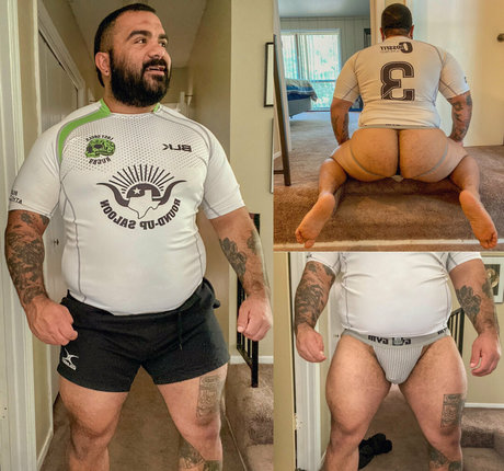 buffetbeercan naked star photo