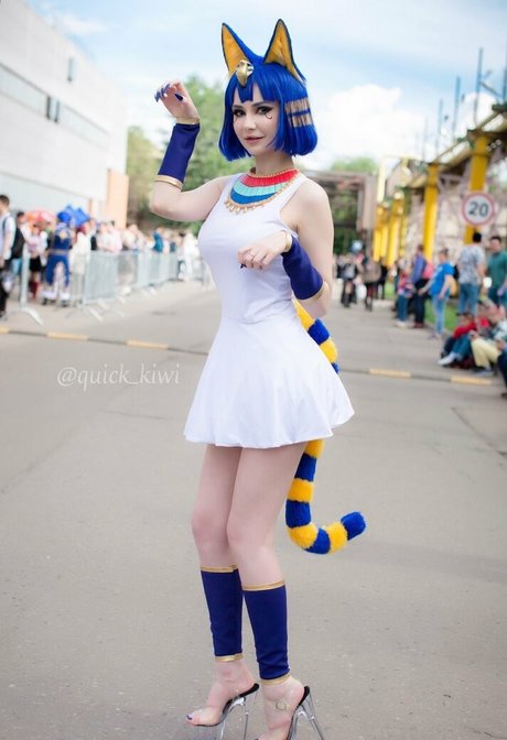 Quick kiwi sex model image