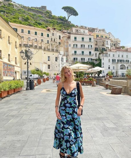 Maddie Gilmore beautiful actress images