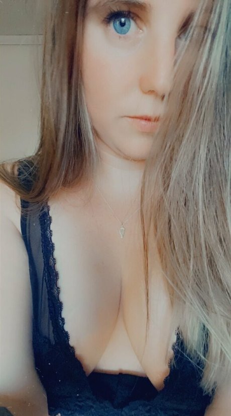 asian tranny onlyfans top picture