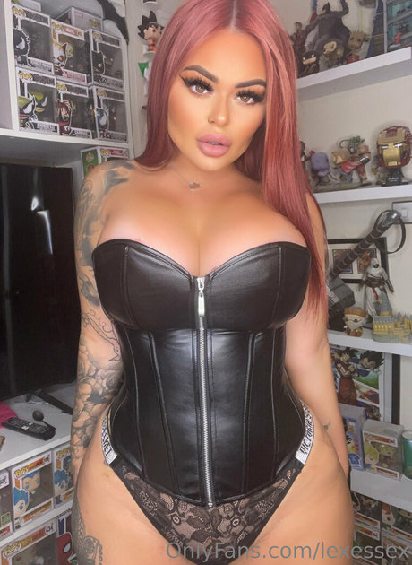 miss lexie x model adult archive