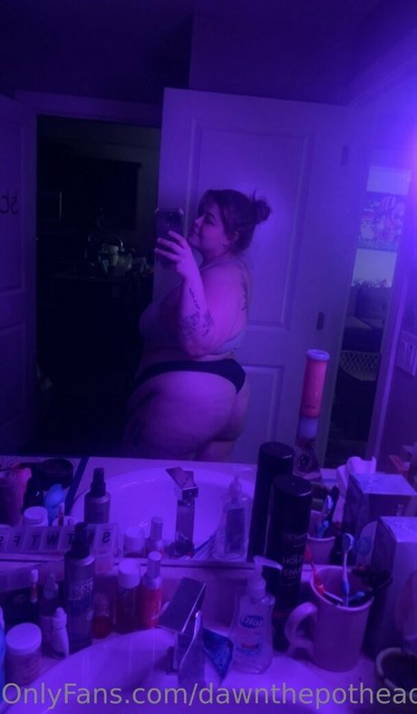 dawnthepothead nude model pictures