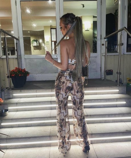 MissLolly model top galleries