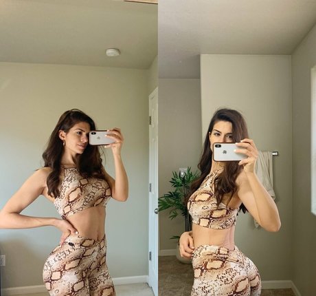 lylastonefree erotic pornstar photos