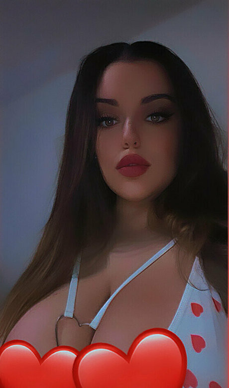 spicyybaby hd model photo