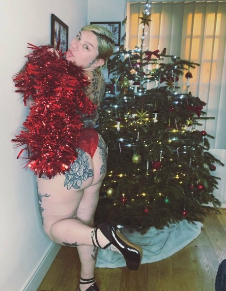 Katiesummer222 hot pornstar images