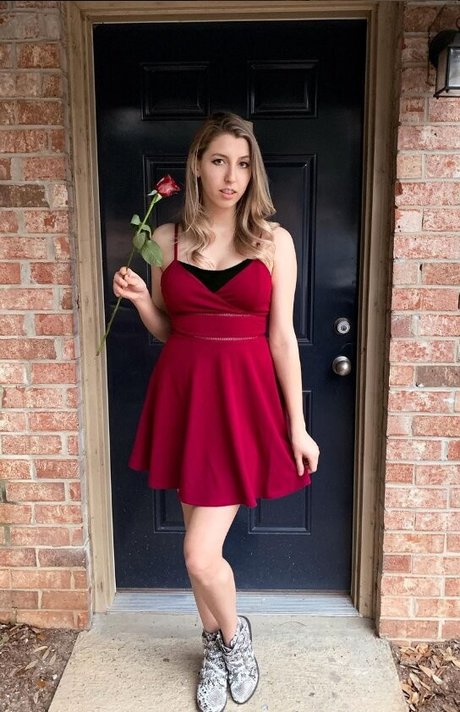 Abigail Cristea hot model pics