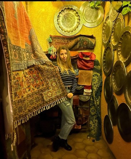 Abigail Cristea hot actress photo