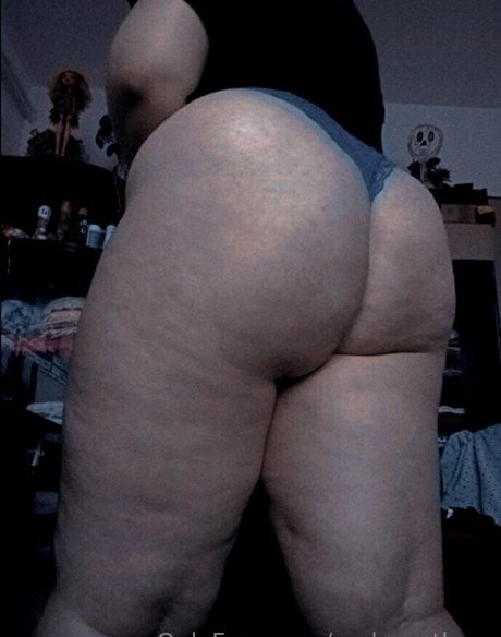 andryantlova model hd photo