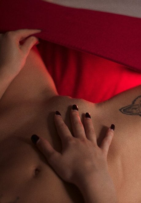 gostosaneves model pretty gallery