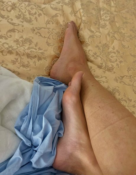 clomaj art actress pictures