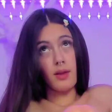 Baby Sammyyy naked pornstar pictures