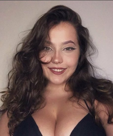 RED Mariana star porn img