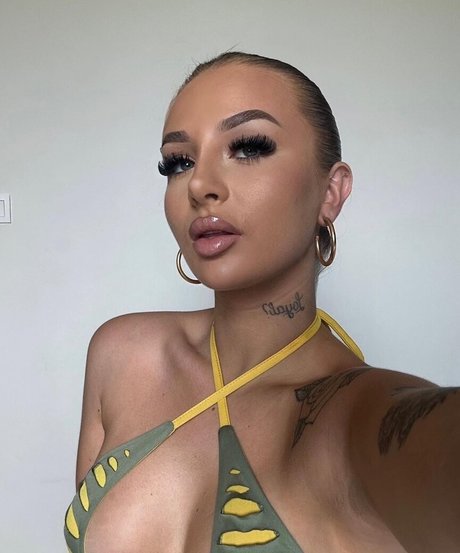 Michellemelodyx nudes pornstar image