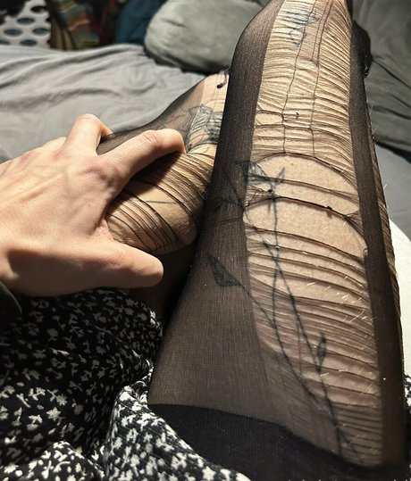 violetsuccubi model pretty img