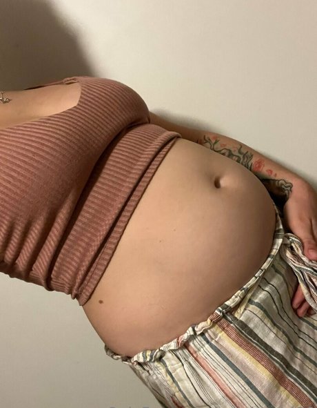 deep onlyfans beautiful naked image