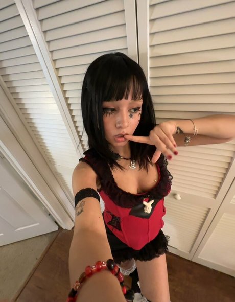 Ilselovesyou sexy model gallery