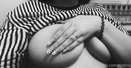 femdom facesitting onlyfans naked image