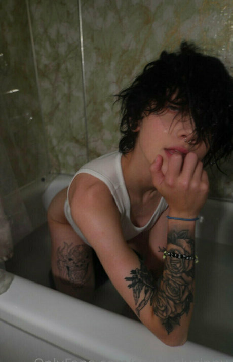 seriouslyzippy star sex photos