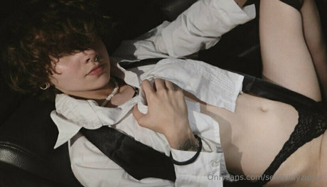 seriouslyzippy model naked images