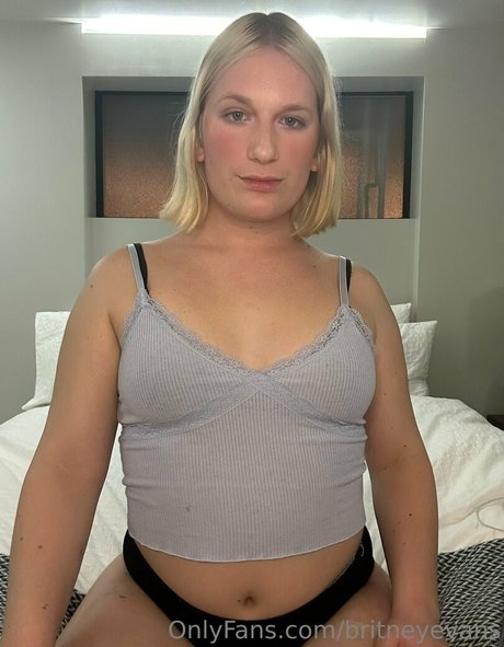 britneyevans sexy pornstar pic