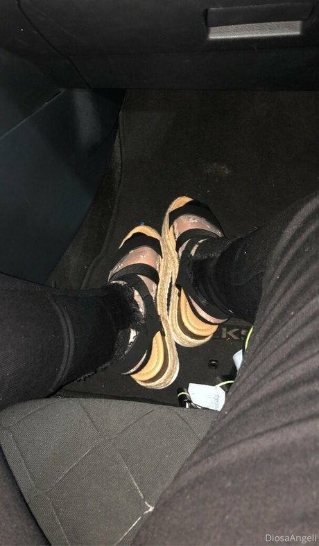 fall4angelic naked actress picture