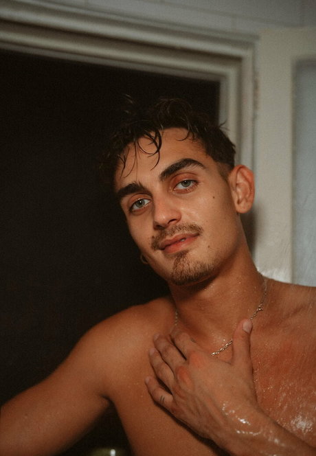 henryandkasey model sexy photo