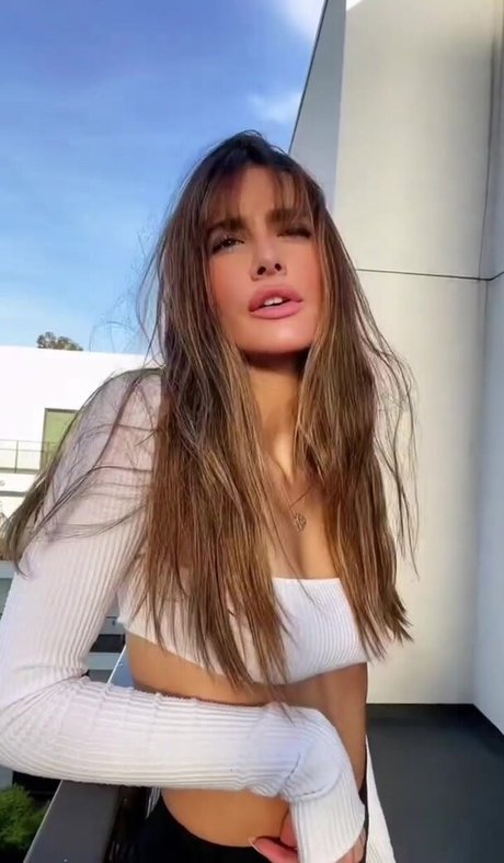 Olga Safari model nice photos