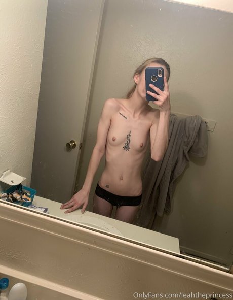 Leahtheprincess star naked images