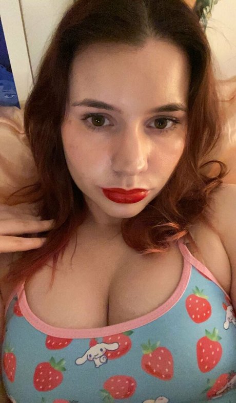 kaleskujo hot actress images