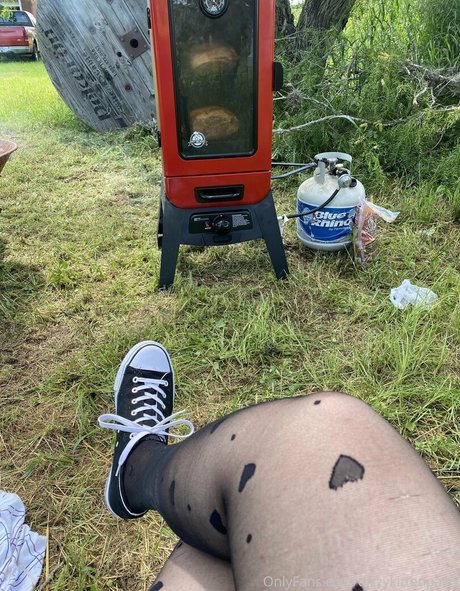 dizzykittenpaws model adult pics