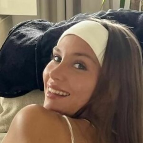 lovelyluisaa beautiful model pics