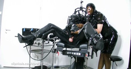 sucking cock onlyfans erotic archive