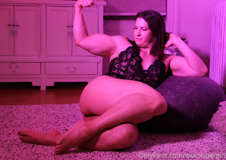 Eva The Supergirl pornstar art photos