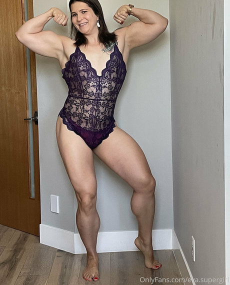 Eva The Supergirl star hot gallery