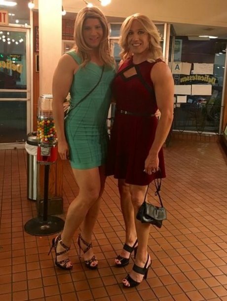 Eva The Supergirl high quality actress img