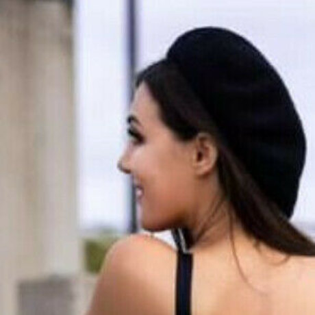 Nadine0882 free model pictures